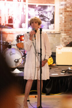 Celebrating 50 Years of Ford Dimension 135